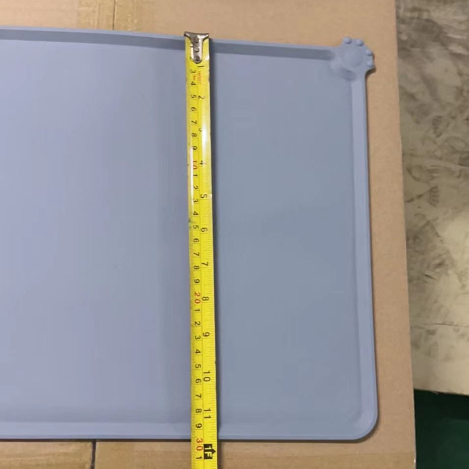 Waterproof Silicone Pet Feeding Mat | Anti-Slip, Bite Resistant & Easy to Clean 30x30cm for Cats and Dogs