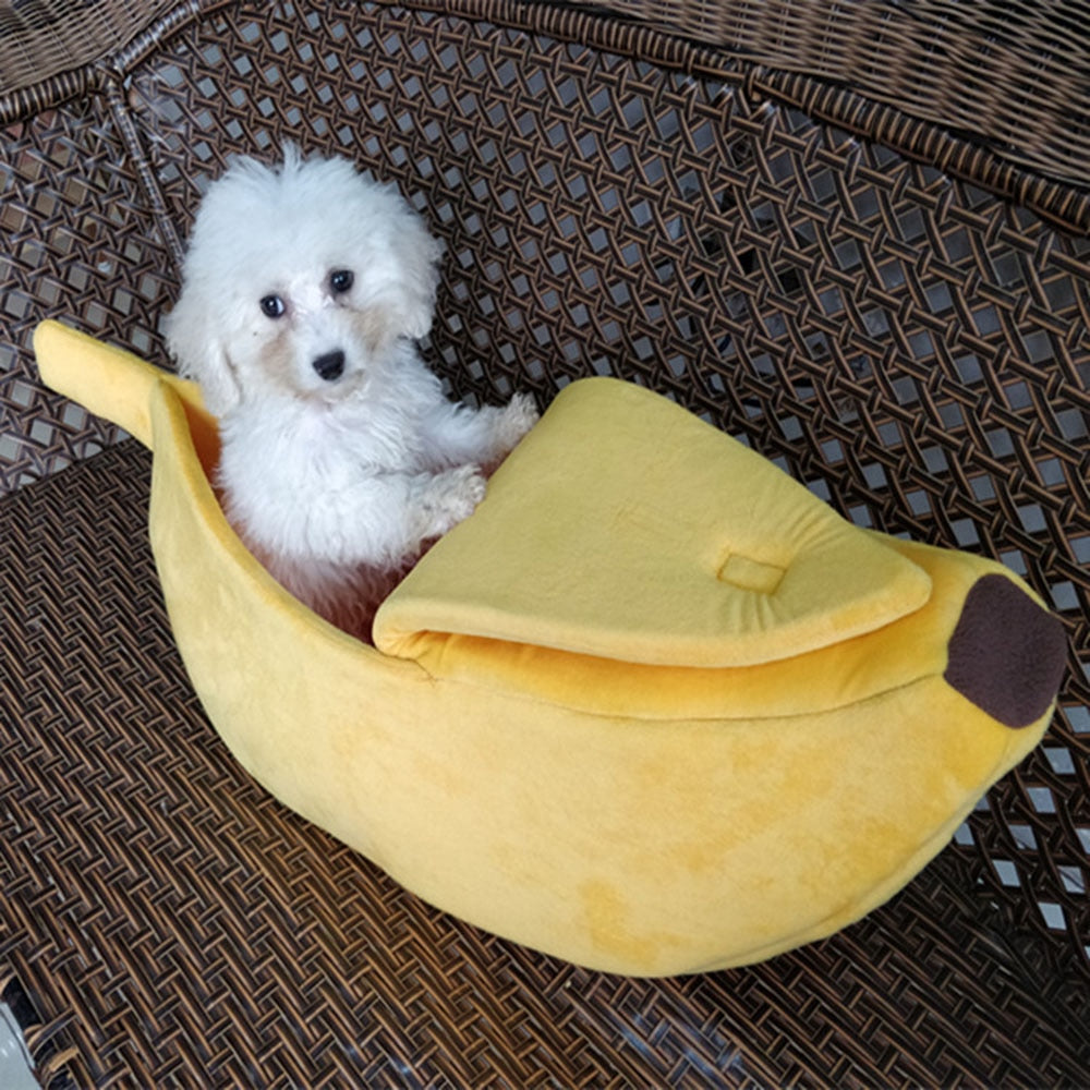 Comfortable and Washable Banana Shape Pet Bed | Ideal for Small Dogs, Cats, and Kittens in Various Sizes and Colours